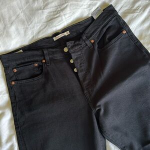 Levi’s | Wedgie Striaght | Black | 32